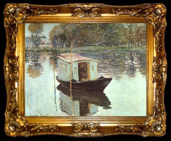 framed  Claude Monet The Studio Boat, ta009-2